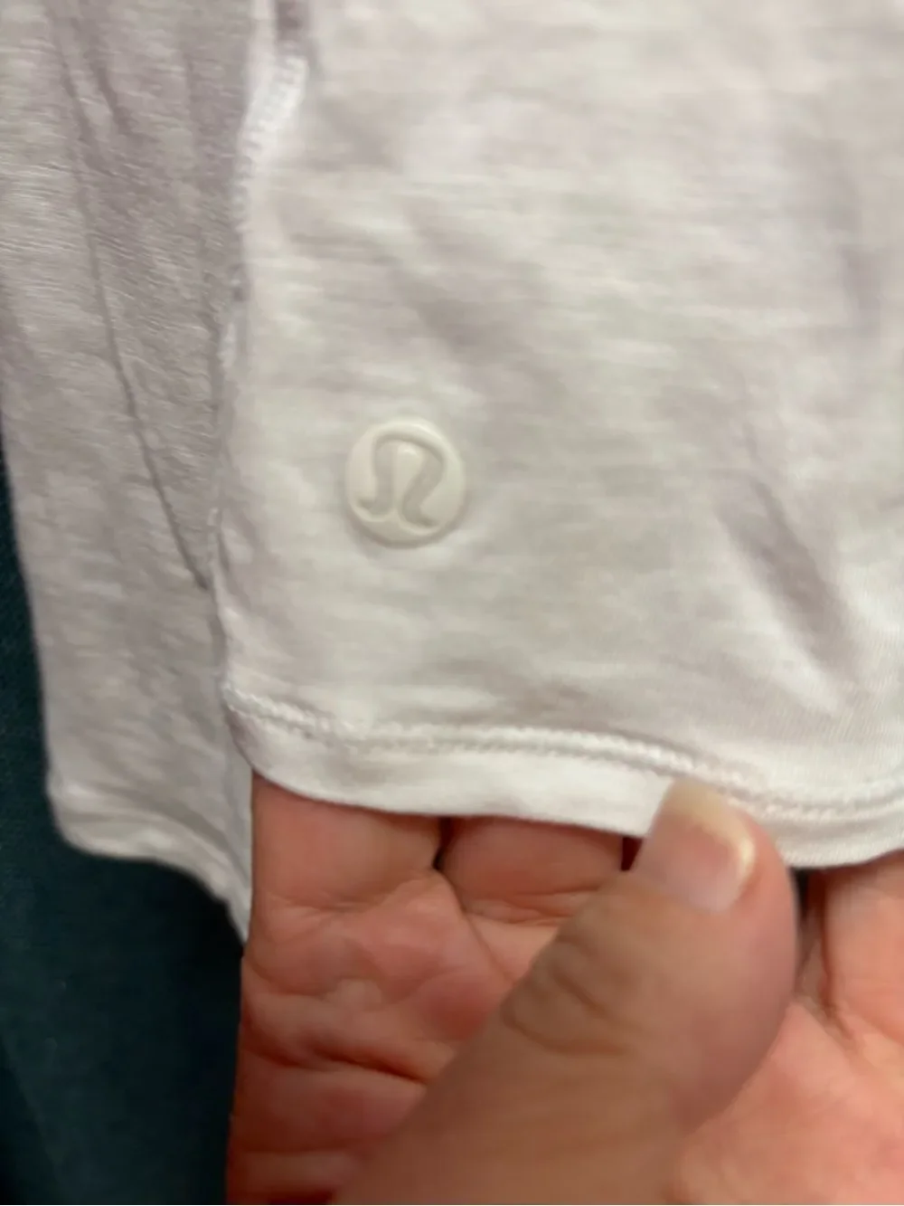 lululemon athletica excellent no